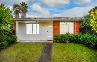 2/27 Wright Road, Point Chevalier