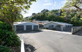 80 Airlie Road, Plimmerton