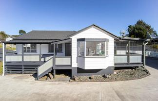 37 Claverdon Drive, Massey