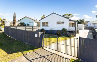 37 Claverdon Drive, Massey