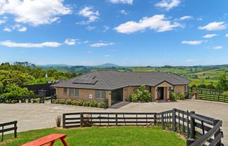 231 Brooks Road, Waipu