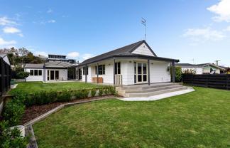 180 Whatawhata Road, Dinsdale