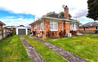 78 Rosella Road, Mangere East