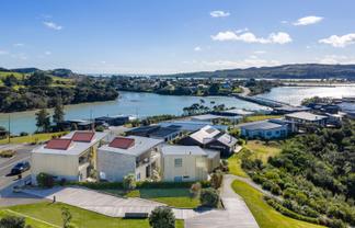 5/25 Rangitahi Road, Raglan