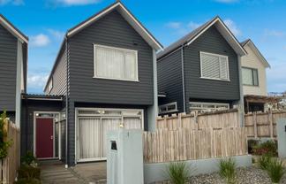 51 Caldera Drive, Long Bay