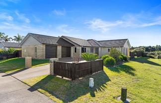  Oriental Parade, Papamoa