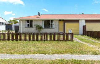 8a Hillary Place, Leamington