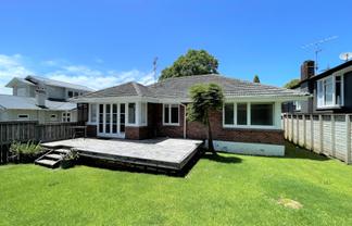 80 Alberton Ave, Mount Albert