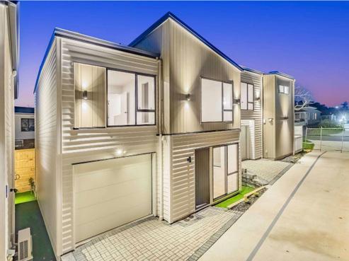 2/59 Howe Street, Howick