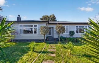 37 Dublin Street, Martinborough
