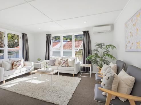 8A Frederick Street, Tawa