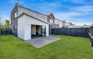 2 Rebekah Crescent, Flagstaff