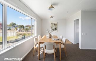 1 Russell Place, Brookfield