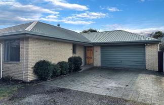 42A Main North Road, Woodend