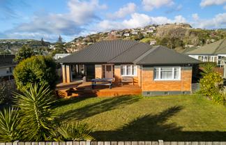 19 Bledisloe Avenue, Stoke