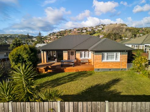 19 Bledisloe Avenue, Stoke