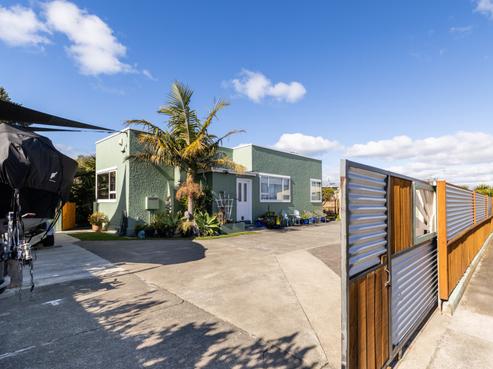 12 Barker Road, Marewa