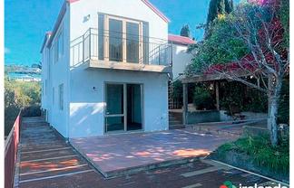 86 Mount Pleasant Road , Mount Pleasant