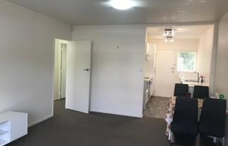2/188 Captain Springs Road, Onehunga