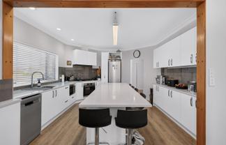 12 Wainscott Street, Greenmeadows