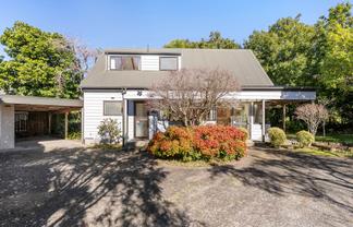 2/105 Glendale Road, Glen Eden