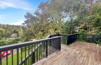 102 Park Hill Road, Birkenhead