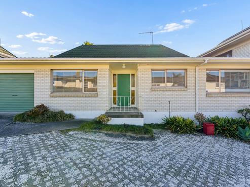 2/3 Quebec Road, Milford