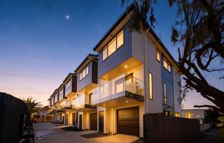 37E Erima Avenue, Point England