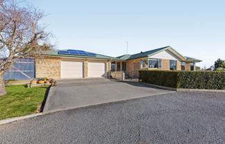 426 Earlys Road, Cust
