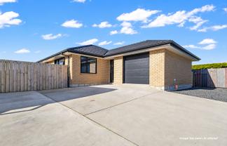 12 Shannon Street, Clifton