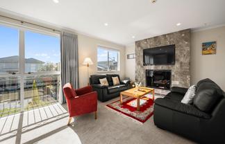 68 Korere Terrace, Stonefields