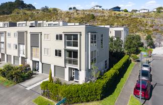 68 Korere Terrace, Stonefields