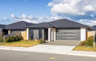 36 Crossley Avenue, Ravenswood