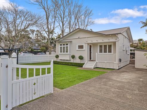 2 Tennyson Street, Northcote Point