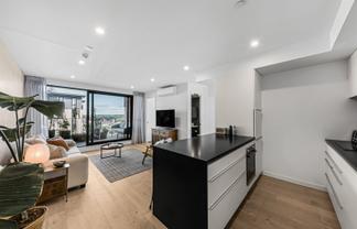 304/2 Miller Street, Point Chevalier