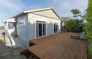 24 Mount Street, Wakari