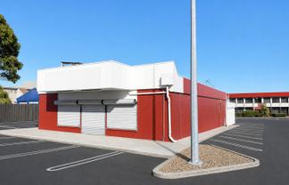 Versatile Food Retail Premises | Ample Parking