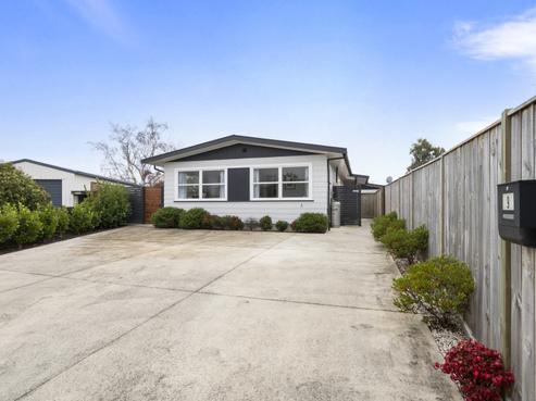 9 Abraham Crescent, Milson