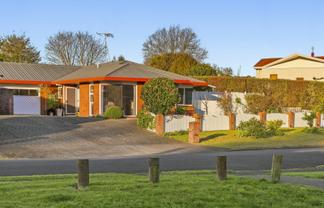 8A Blundell Place, Katikati