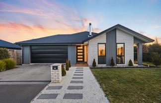 21 Sandstone Crescent, Rolleston
