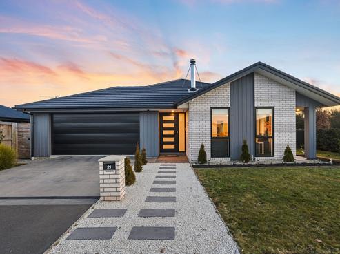 21 Sandstone Crescent, Rolleston