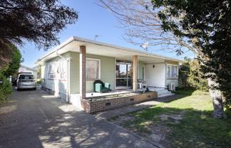 38 Wycliffe Street, Onekawa