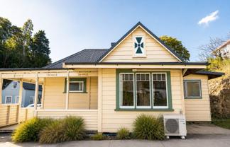 3 Coote Road, Bluff Hill