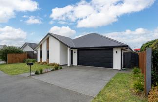 5 Echelon Drive, Wigram