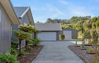 53 Hauora Lane, Waitoki