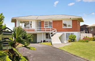 39 Toroa Street, Torbay