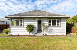 28 Coates Street, Tawa