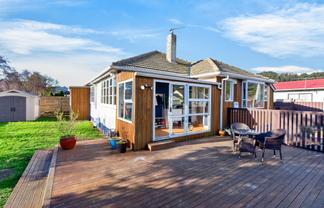 1270 High Street, Taita