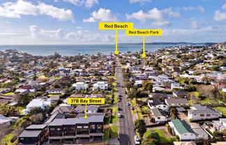 37B Bay Street, Red Beach