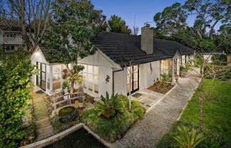 7 Coronation Road, Epsom